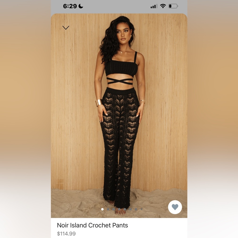 Noir Island Crochet Set